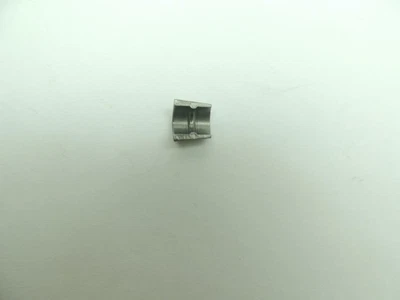 GENUINO NOS OEM Kawasaki Split Valve Keeper 12011-004 Foto 1 de 4