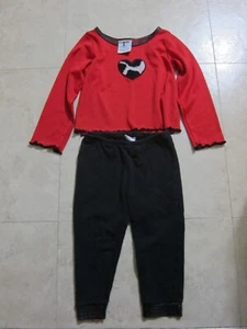 Kleinkind Mädchen 2T/3T rotes Herz Shirt & schwarze Leggings Valentinstag Outfit - Bild 1 von 6
