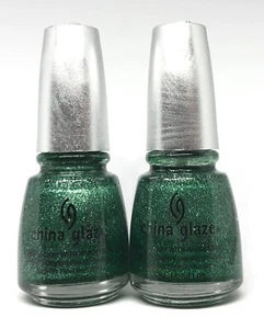 China Glaze Nail Polish 885 - Mistletoe Kisses - Picture 1 of 3