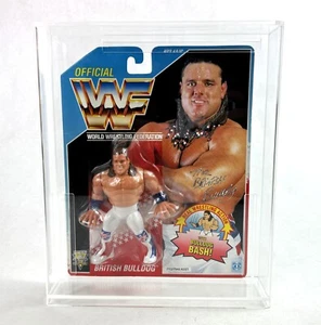 British Bulldog WWF Hasbro Series 4 Actionfigur Neu Sealed Acryl Case Mint - Bild 1 von 8