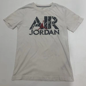 Air Jordan T-Shirt Boys Short Sleeve Size Medium - Picture 1 of 6
