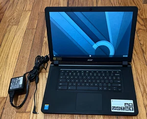 Acer Chromebook C910-54M1 - 15.6" - Core i5 5200U - 4 GB RAM - 32 GB SSD - US - Picture 1 of 7