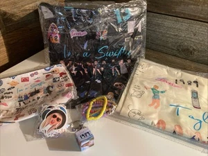 Taylor Swift Fun Make Up Draw Sting Bags Pillowcase Bracelets Cube Stickers Fun! - Picture 1 of 7