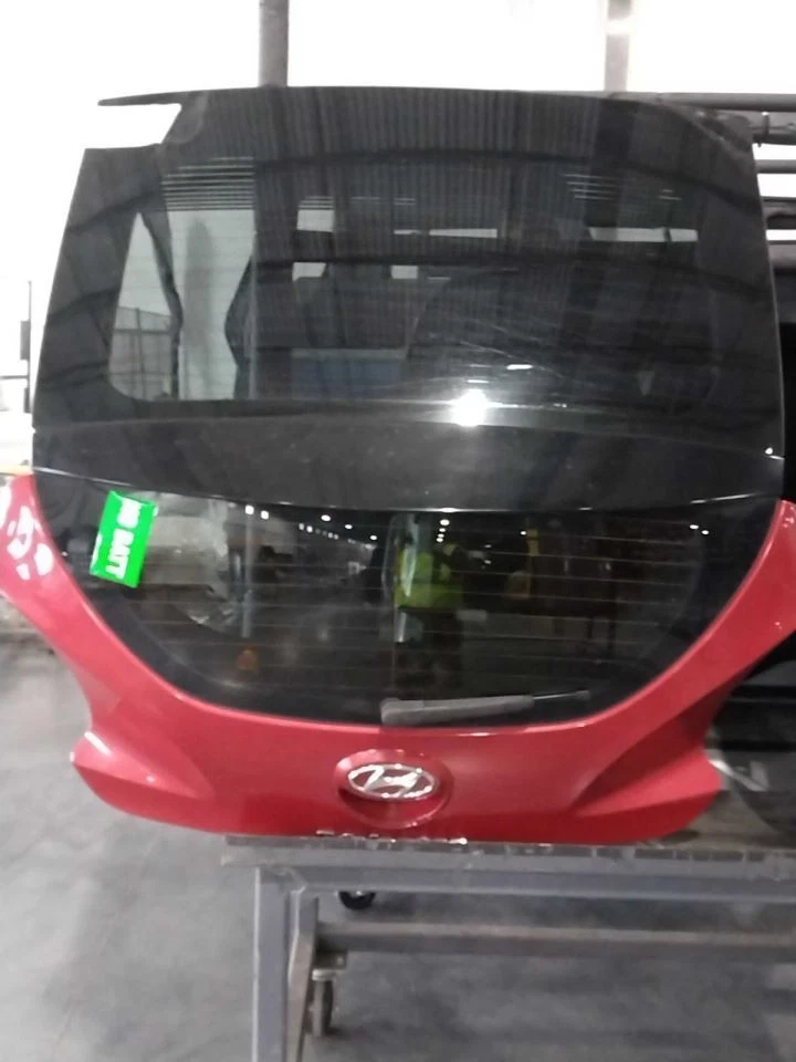 Cámara de visión trasera para maletero/portón trasero compatible con 12-17 Veloster 507323 Foto 1 de 1