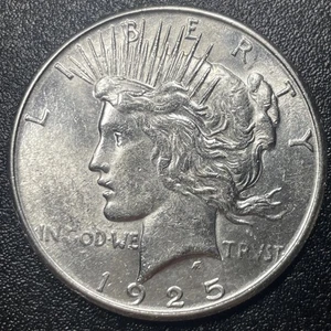 1925-S Peace Silver Dollar $1 AU+ Details About Uncirculated Better Date Cleaned - Picture 1 of 2