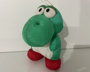 VINTAGE SUPER MARIO WORLD 8 INCH TAFFETA YOSHI PLUSH TOY BANPRESTO 1994 JAPAN - Picture 1 of 8