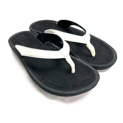 Sandalias de tanga Olukai Kulapa Kai chanclas para mujer blancas/negras talla 7 NUEVAS Foto 1 de 4
