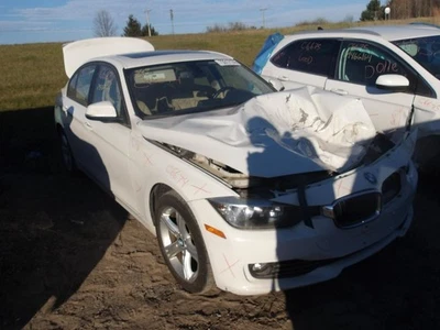 Consola piso delantero sin bandeja trasera deslizante para BMW 320i 1997306 12-18 Foto 1 de 4