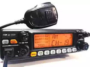 Radio CB móvil multiestándar Intek M-899 VOX - Imagen 1 de 13