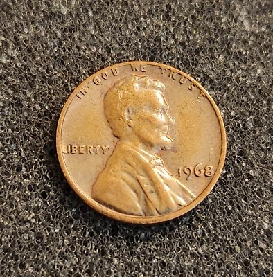 1968 Lincoln Cent Penny Mint ERROR VG Nice COIN No Mint mark - Image 1 of 2