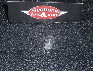 Sylvania 12 Miniature Lamp Pin Base code 329010 - Picture 1 of 2