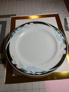 Caravel By Excel Dinner Plates Replacement Pieces - Picture 1 of 3