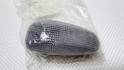 1995 - 2006 Mercedes Sprinter Right Side Indicator Turn Signal A2108200921 NEW - Image 1 of 4