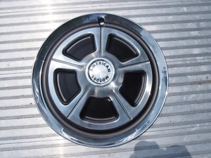 OEM 1968–1969 AMC Javelin 14" Hubcap New Old Stock #3193020 - Picture 1 of 12