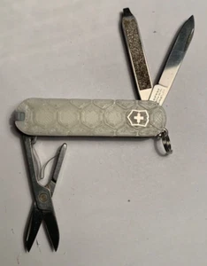 58 mm Victorinox Classic Glow in the Dark Waage 3D gedruckt PLA - Bild 1 von 6