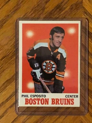 1970-71 Phil Esposito Bruins #11.  EX+/NM - Image 1 of 2