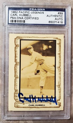 卡尔·哈贝尔签名 1982 年太平洋传奇 PSA/DNA 名人堂签名 - 1928 - 1943 年罕见 — 第 1/2 张图片