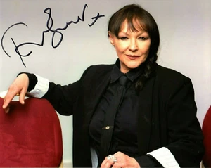 Television Autograph: FRANCES BARBER (Actor) Signed Photo - Imagen 1 de 1