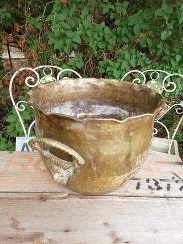 Vintage Fluted Brass Twin Handle Planter Flower Pot Lion Masks 11.5cm x 16cm Cover