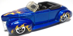 2008 HOT WHEELS '40 FORD CONVERTIBLE BLUE 1:64 DIECAST 2 7/8" CAR YELLOW FLAMES - Picture 1 of 6