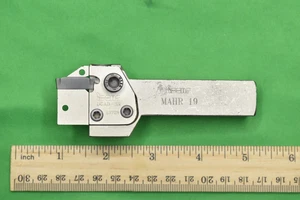 Iscar DGAD 3N Cutoff Blade Mounted On MAHR 19 Holder 3/4" Shank (Shortened) - Picture 1 of 9