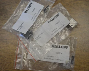 Balluff Mounting Brackets (2) BFO 08,0-KB-1 619318 & (1) BES 08,0-KB-1 119556 - Picture 1 of 6