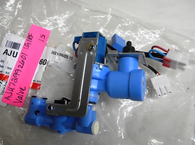 LG AJU72992601 NUEVO CONJUNTO DE VÁLVULA DE AGUA ORIGINAL OEM Foto 1 de 3