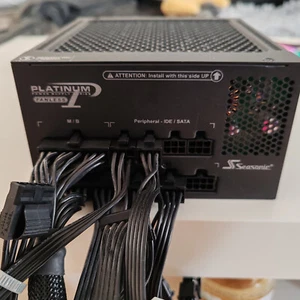 Seasonic Platinum 520 Fanless SS-520FL Active PFC Netzteil Silent Lüfterlos PSU - Bild 1 von 8