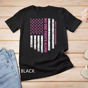 Camiseta unisex No One Fights Alone bandera de EE. UU. Concientización sobre el cáncer de mama - Imagen 1 de 15