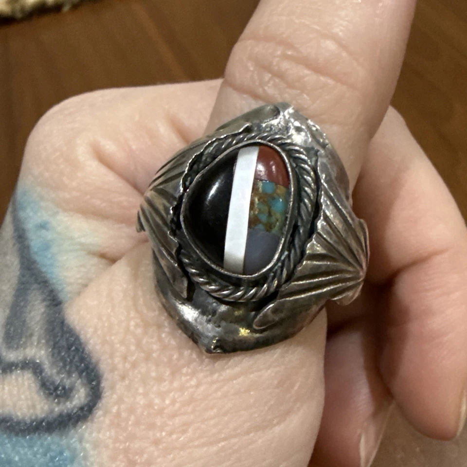 Prata esterlina vintage nativa americana turquesa e coral 22,17 gramas tamanho 11 - Imagem 1 de 4