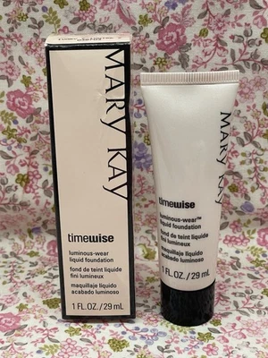 Mary Kay IVORY 7 Timewise Luminous Wear Liquid Foundation. New/ Discontinued - Image 1 of 4