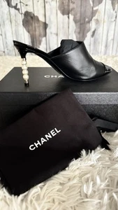 Chanel 20C Paris In Rome Pearl Black Suede Patent CC Mule Slide Heel Pump 38 - Picture 1 of 13