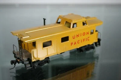 HO Scale Union Pacific Caboose  UP w/ Kadees  - Image 1 of 2