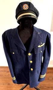 Vintage NORTHWEST AIRLINES U.S.AIR MAIL PILOTA UNIFORME E CAPPELLO con INSEGNE E NOME - Foto 1 di 24