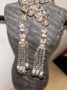 VINTAGE GLASKRISTALLE CHAMPAGNER MIT QUASTEN BAUMELN FLAPPER HALSKETTE 56" - Bild 1 von 7