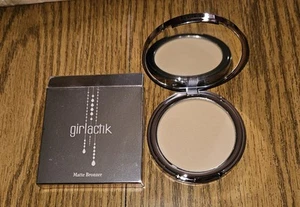 Girlactik Matte Bronzer In Casablanca 0.32oz BNIB - Picture 1 of 4