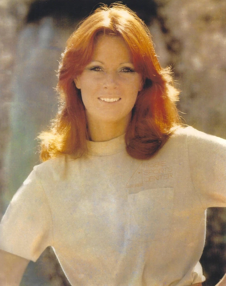 FRIDA  ANNI-FRID LYNGSTAD  ABBA 8x10 PHOTOGRAPH - Image 1 of 1