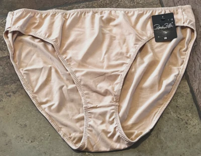 424  Rene Rofe 10/3XL Nude Smooth Seamless Bikini Panty NWT Discontinued #2409 - Image 1 of 4