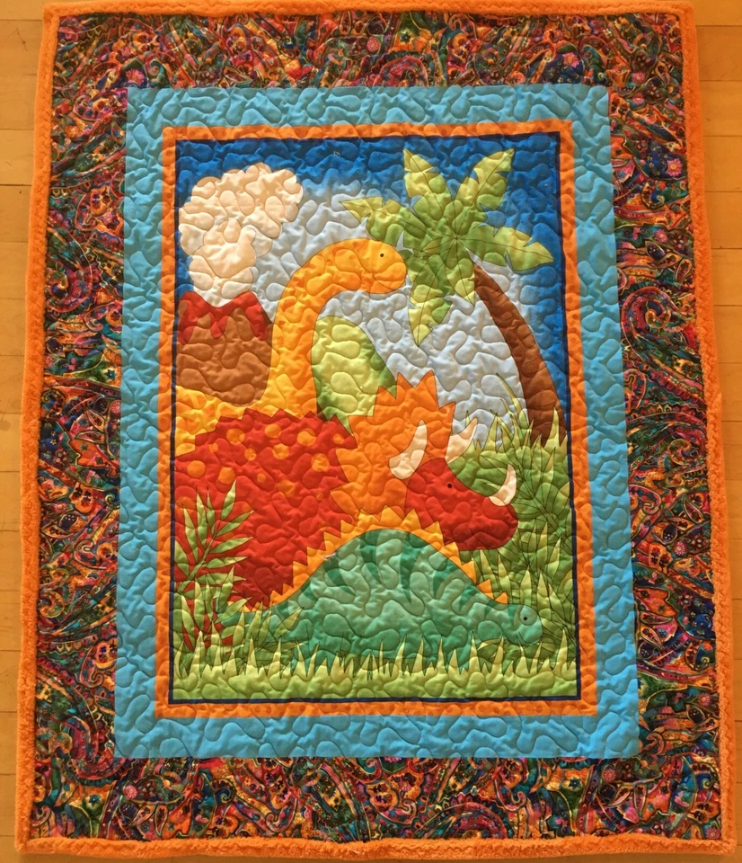 Manta de cuna hecha a mano Baby Dino 36 1/2"x 45" con naranja minky Foto 1 de 3