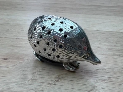Contemporary Hallmarked Sterling Silver Hedgehog Form Pin Cushion. - Image 1 of 4