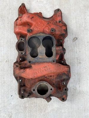 Винтажный впускной коллектор Mopar 340 Plymouth 1971 чугунный корпус от оригинального производителя A и E - Изображение 1 из 4