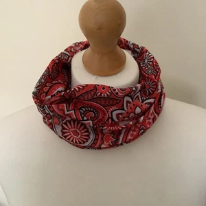 A Red Paisley Design Stretch Neck Tube Snood Infinity Bandana Scarf - Picture 1 of 4
