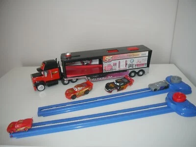 Remolque Disney Cars GRANDE 18" TRANSPORTE MACK TIENDA DISNEY y otros juguetes _T4 Foto 1 de 4