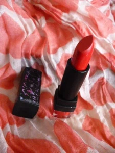 LACURA Lipstick. VOGUE. 3.8g NEW - Picture 1 of 3