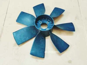 Massey Ferguson Traktor - Kühler Motorkühlung 7 Blätter Lüfter 15" Abzieher - Bild 1 von 2