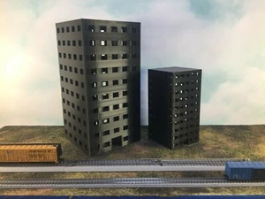 10 Story APARTMENTS or OFFICES City Building N Scale 1:160 No Assembly Required! - Picture 1 of 12