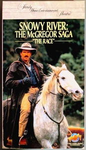 Snowy River: Die MacGregor-Saga - Das Rennen (VHS, 1994) Andrew Clarke, Guy Pearce - Bild 1 von 6