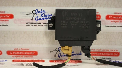 CENTRALINA VARIE Renault Scénic III (JZ) 2011 259907172R - Immagine 1 di 2