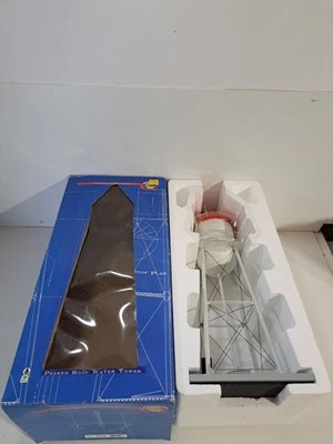 Ahearn 95903 HO Gauge Model Railroad 1:87 Scale Red & White Water Tower w/Box - Image 1 of 4