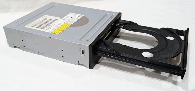 Philips and Lite-on DVD-RW with LightScribe Optical Drive (Model DH-16A6L) - Image 1 of 4
